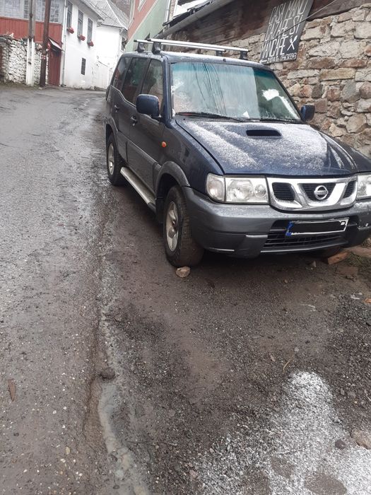 Nissan Terrano 2 3.0