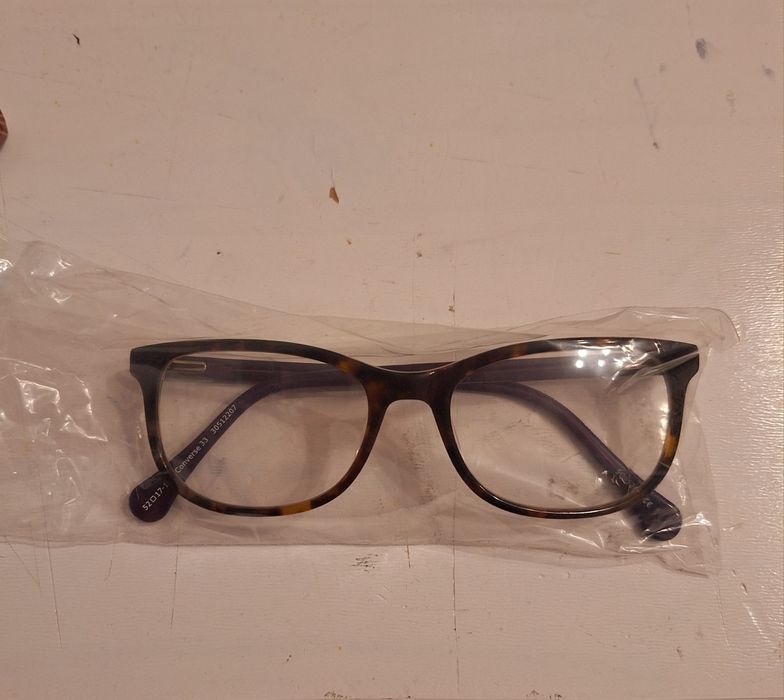 НОВИ рамки за очила Converse