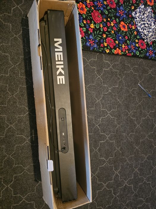 Pianino elektro  mk 812