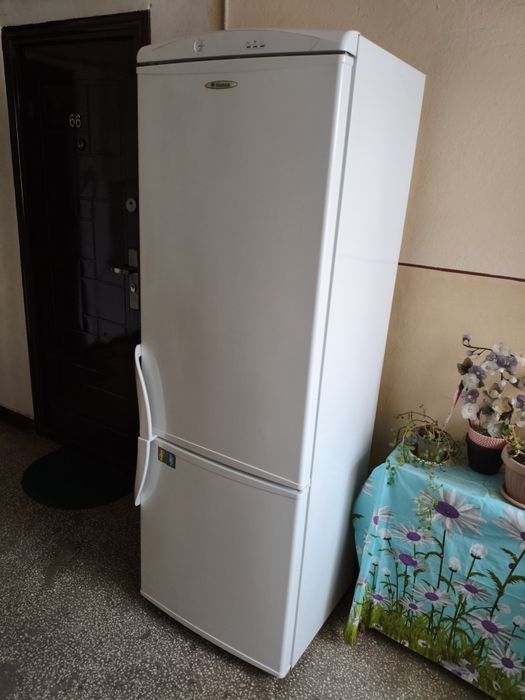 Combina frigorifica HANSA