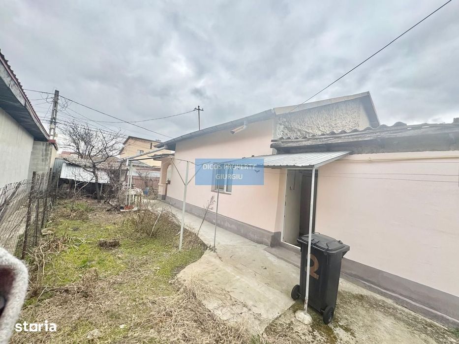 Casă de vânzare – Strada Mugurilor