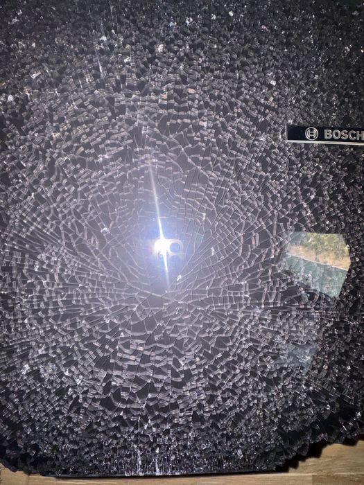 Hota decorativă bosch doar pentru piese
