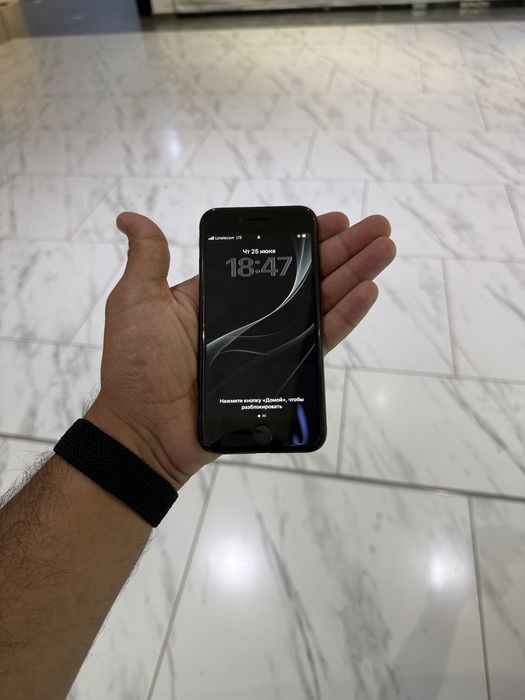 iphone SE 2022 64gb