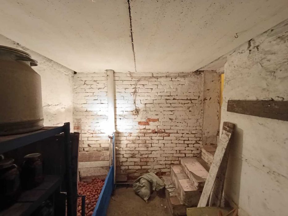 $ продам дом в отличном районе в Сортировке!