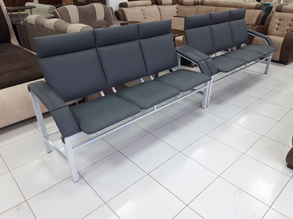 3 o'rinli stul Airaport optim narxlarda