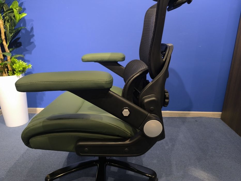 Sifatli kreslo. Кресло Мустанг. Есть гарантия и доставка. Оптом и розн