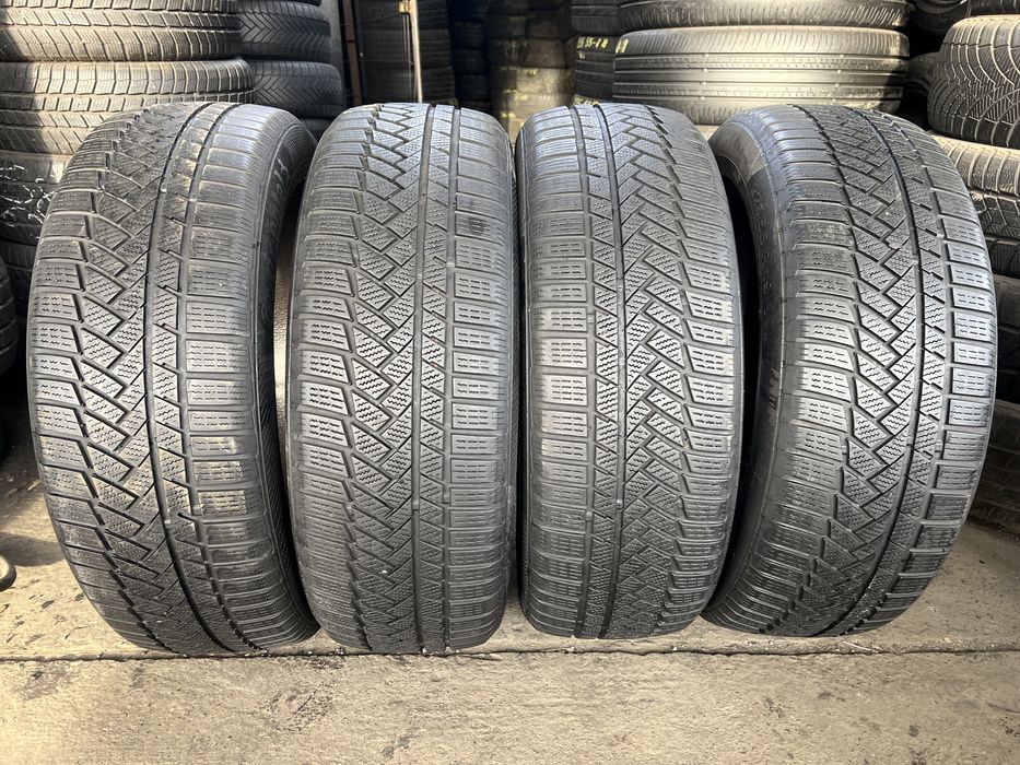 4 Anvelope Iarna 225/55/19 Continental