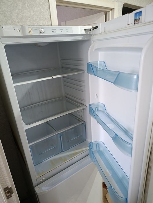 Продам холодильник Бирюса