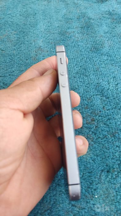 Iphone 5s sotiladi 16gb