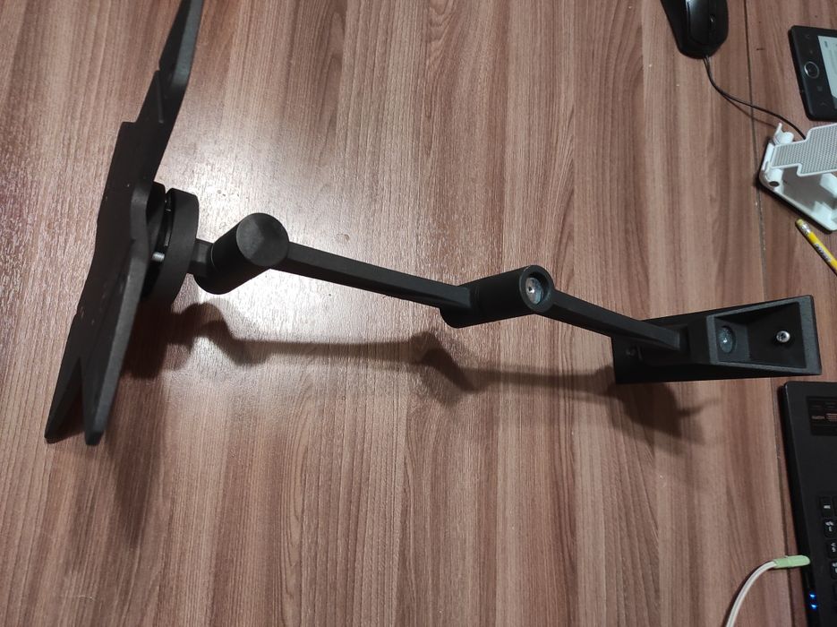 Кронштейн для тв