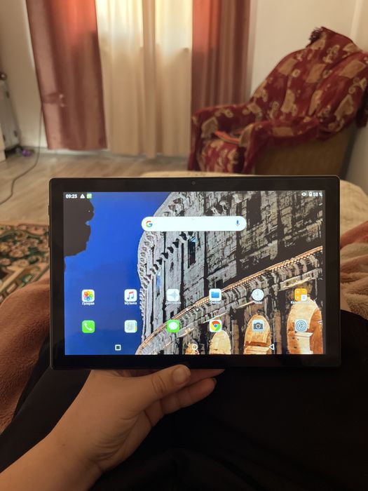 Планшет G2000 android