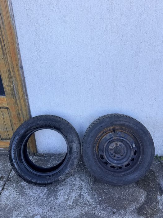 Pereche set 2 anvelope iarna Vredestein 195 65 R15