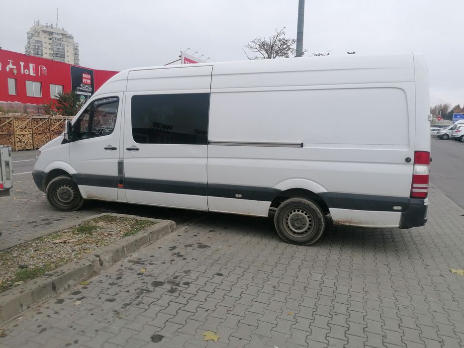 Mutări Debarasări transport marfa moluz