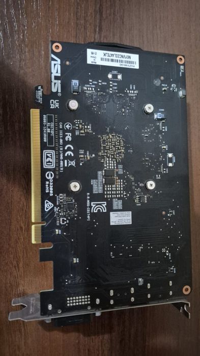 Продам ASUS GeForce GTX 1650