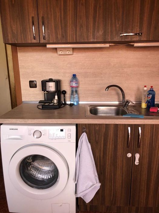 Дава се под наем Двустаен апартамент в Варна, Аспарухово - 60 кв.м за 382.5 € - Снимка #2