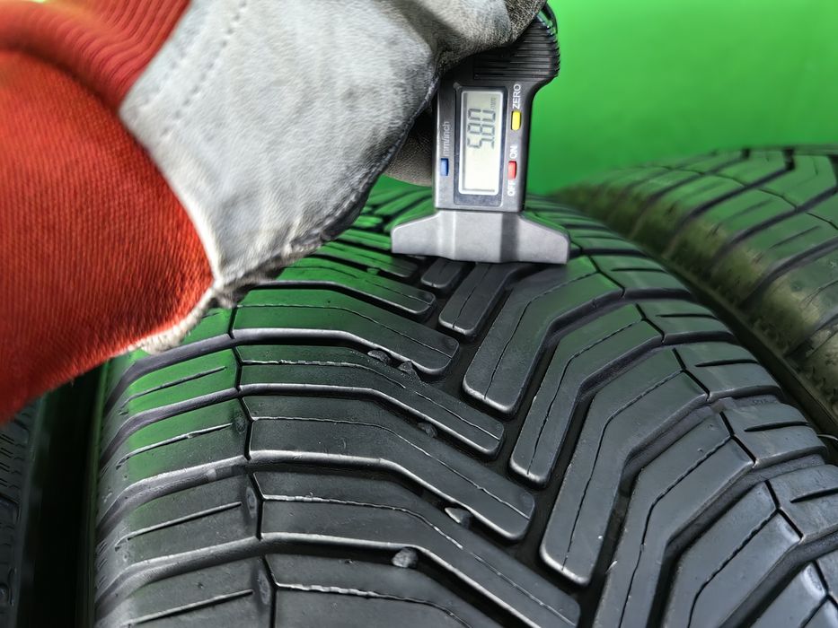 215/60R16 Michelin allseason crossclimate