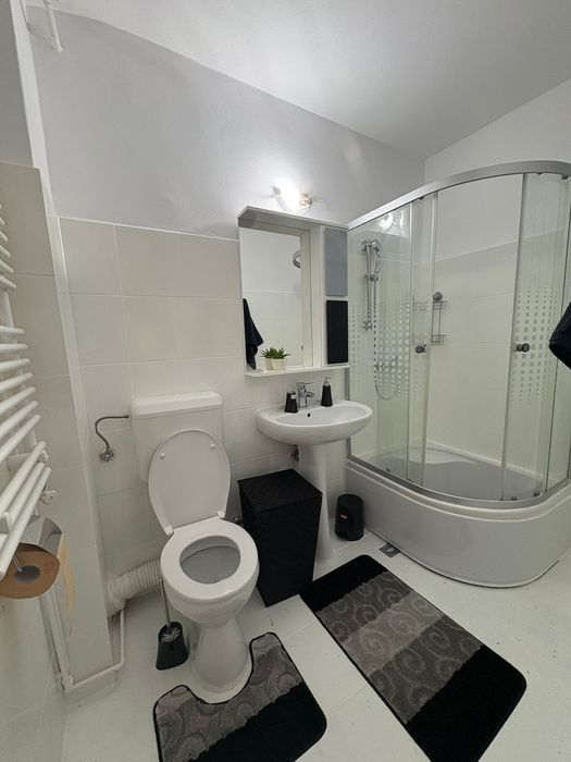 Apartament de închiriat  2 camera la 1 minut  de Medicina