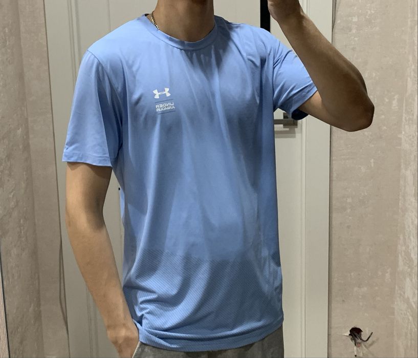 Футболка Under Armour