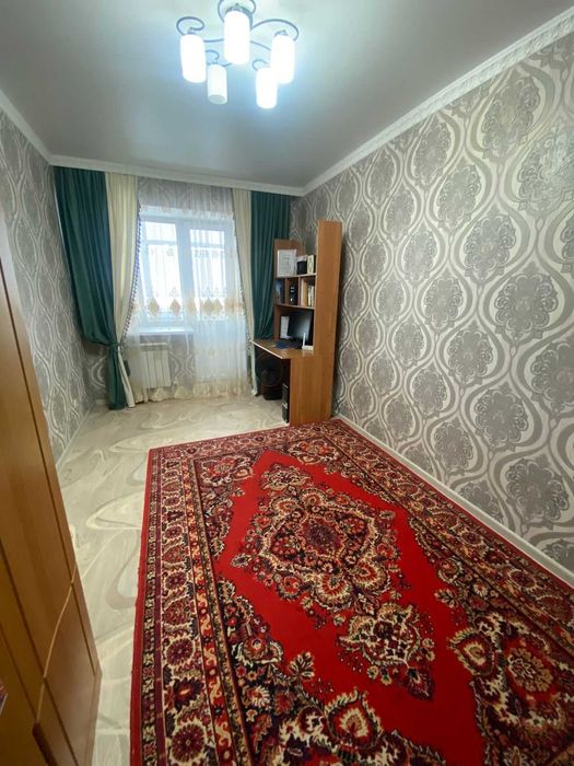 Продам 3 комн.кв. (Золотой Квартал)