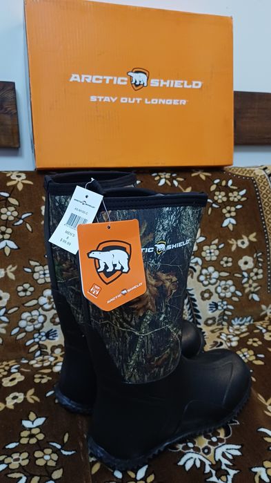 Сапоги для рыбалки и охоты и на дачу !