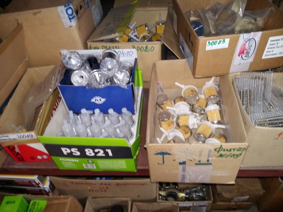 Авточасти за руски коли ВАЗ.ЛАДА НИВА .МОСКВИЧ.  идруги на склад