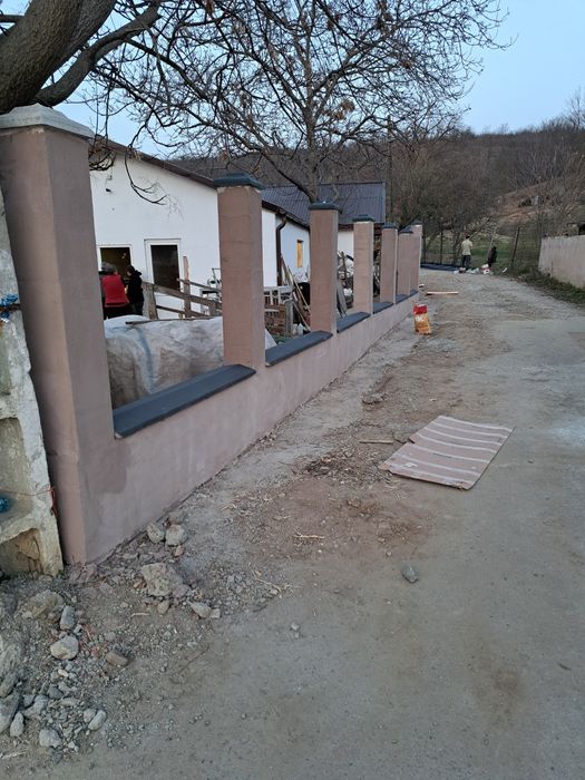 Construim garduri și porți primim și variante auto