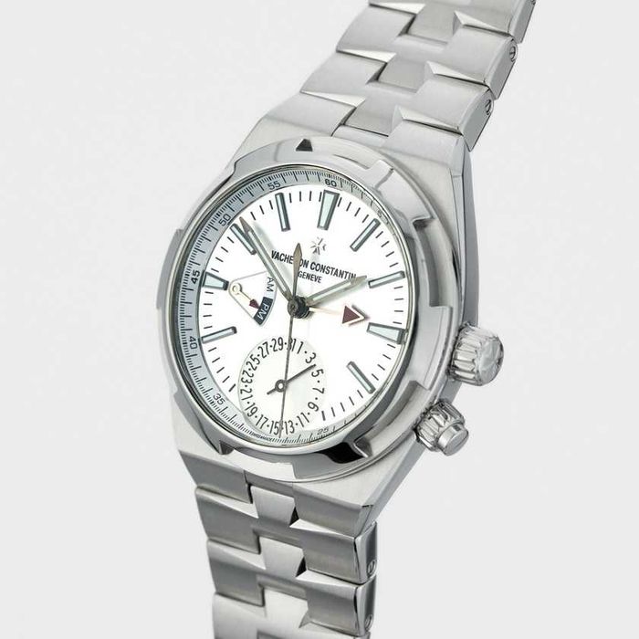 Vacheron Constantin Overseas Dual Time 7900V/110A-B333 Silver dial