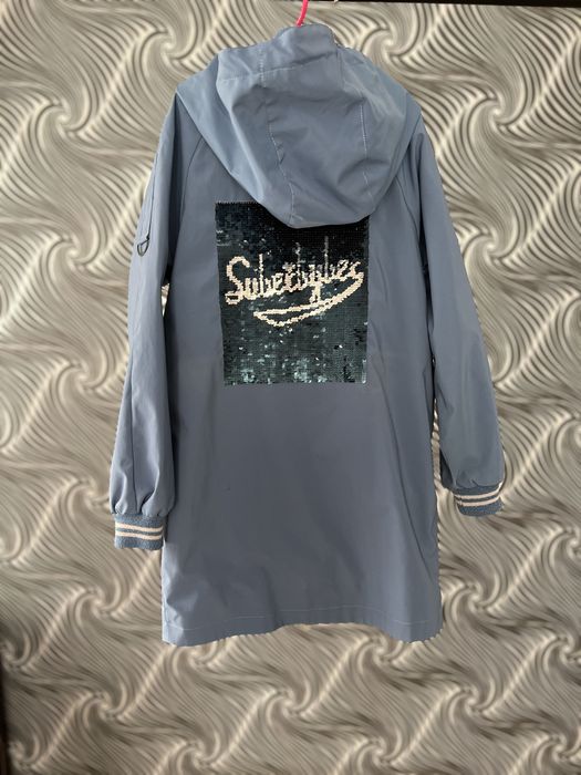 Демисезонный плащ для девочки