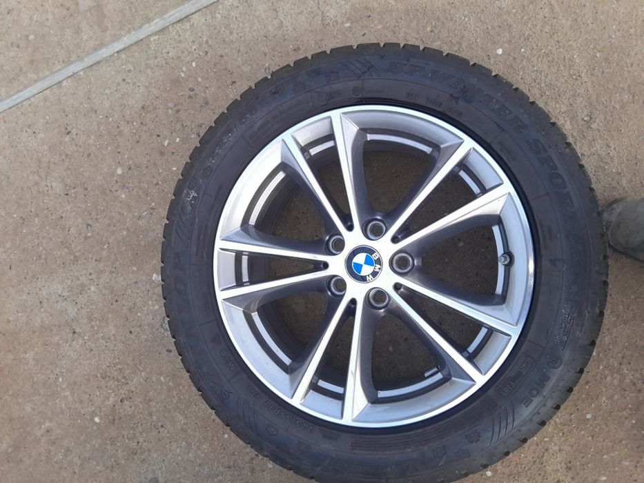 Vând roți bmw,225 55 17.   M+S