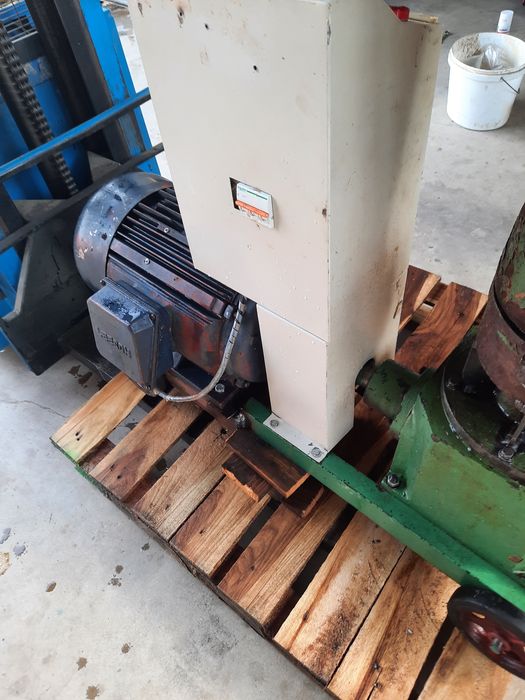 Машина за пелети Пелет преса