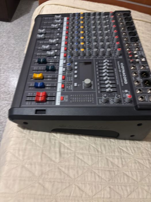 Dynacord powermate 1600 2x1000wat