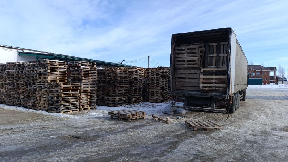 Поддоны б.у много