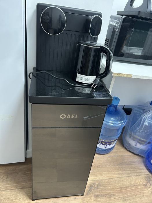 Продам микроволновку, диспенсер