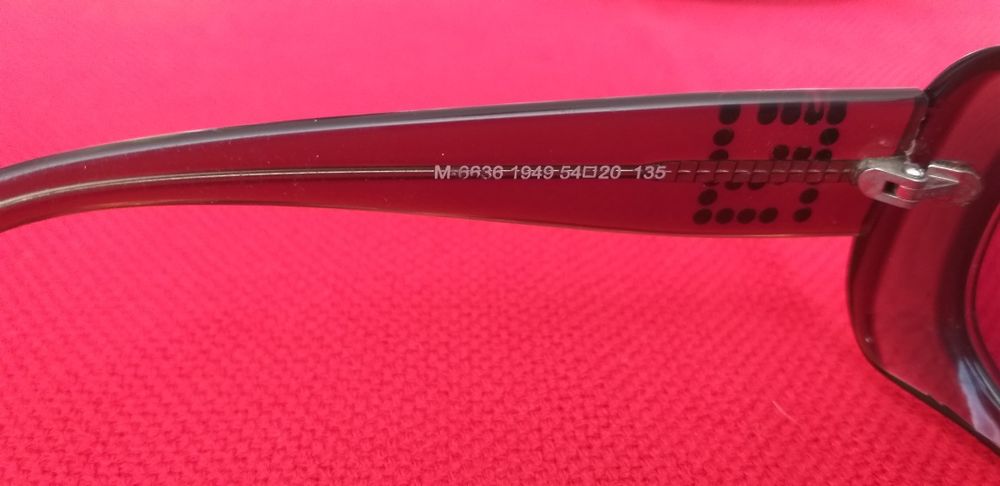 Качествени маркови дамски слънчеви очила FEND с кутияI