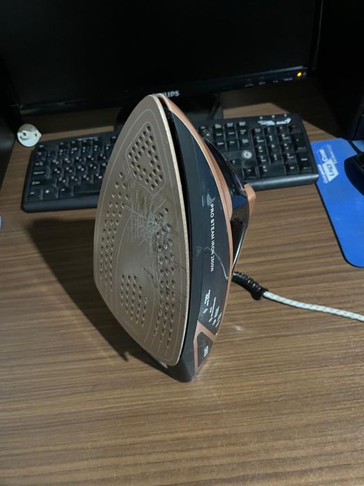 Продам утюг в рабочем состоянии