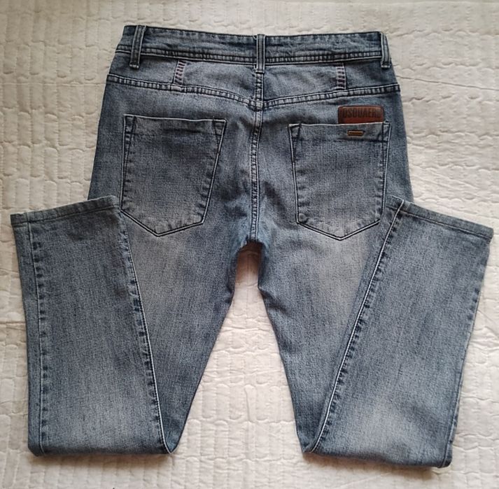 Продаю мужские джинсы