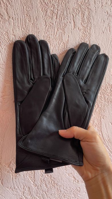 DKNY Перчатки кожаные брендовые