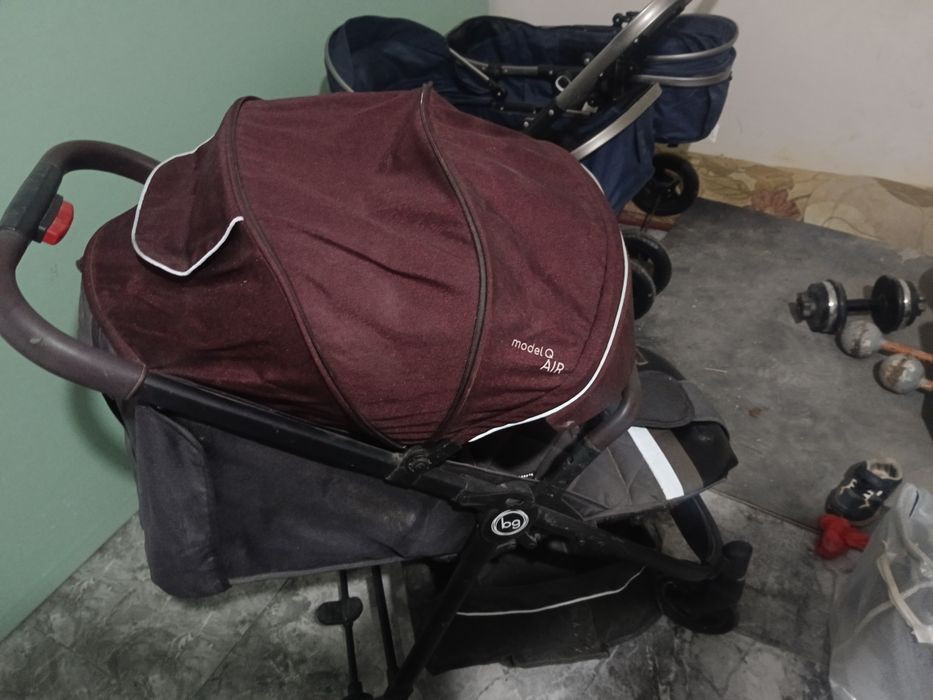 Коляски близнецы