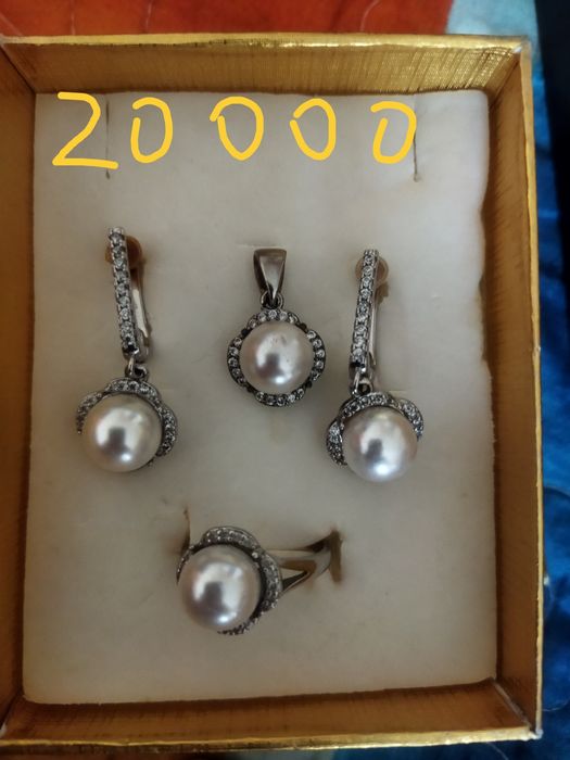 Продам серебренные комплекты