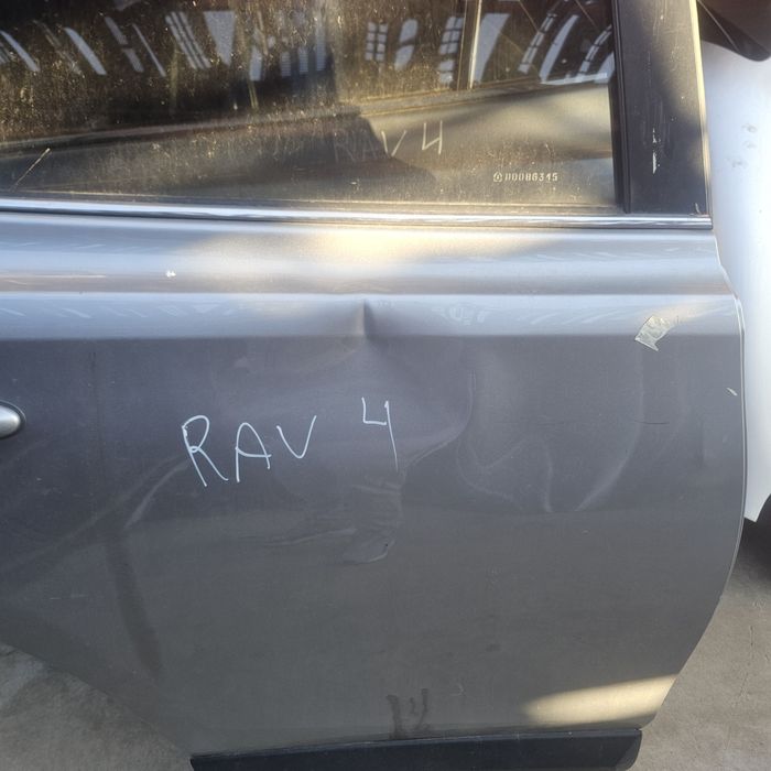 Задна дясна врата за Toyota  Rav 4 2017g