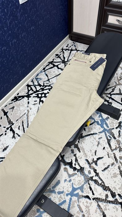 Брюки Tommy Hilfiger bk travel. 36/32.