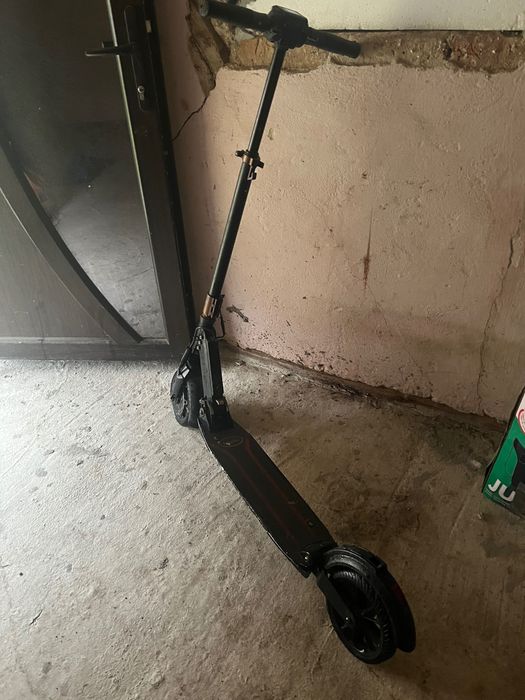 Trotineta electrica pret negociabil