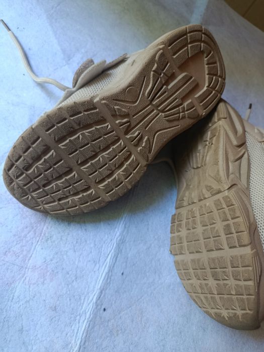 Adidași copii stil Chunky mărimea 31, Bej / Nude, stare foarte buna