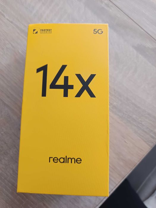Продавам нов телефон realme 14