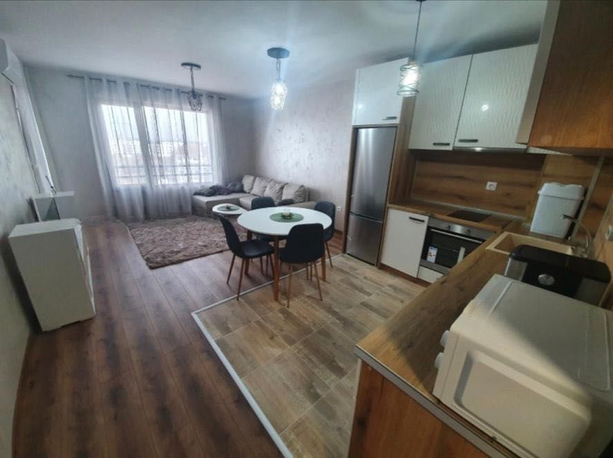 Дава се под наем Двустаен апартамент в София, Гео Милев - 60 кв.м за 408 € - Снимка #1