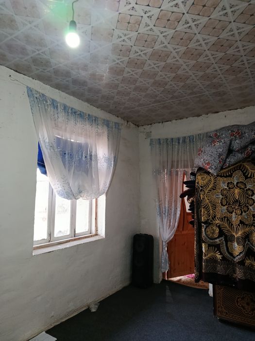 Narx tushirildi!!! qarshida tez kunda hovli sotiladi 6 sotix