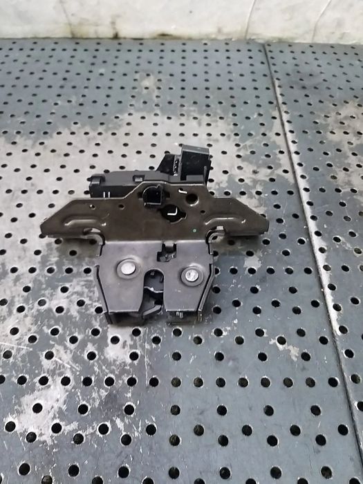 Broasca haion opel astra j 13500195