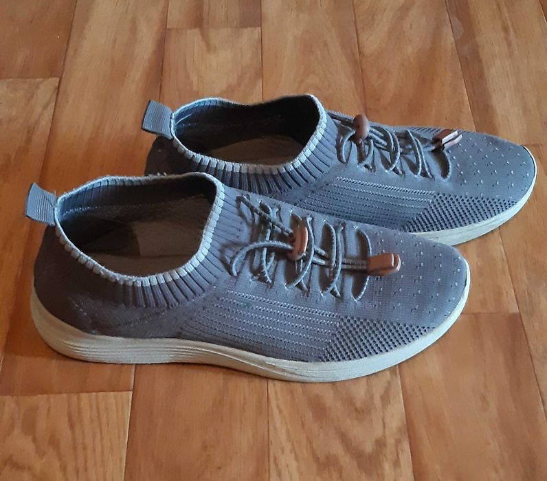 Кроссовки Юничел р.38