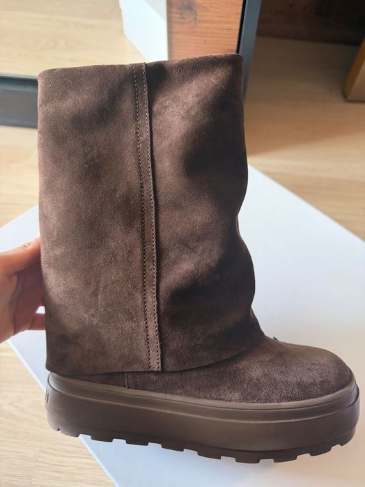 Casadei дамски велурени боти