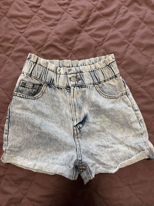 Дрехи по 5-10 лева